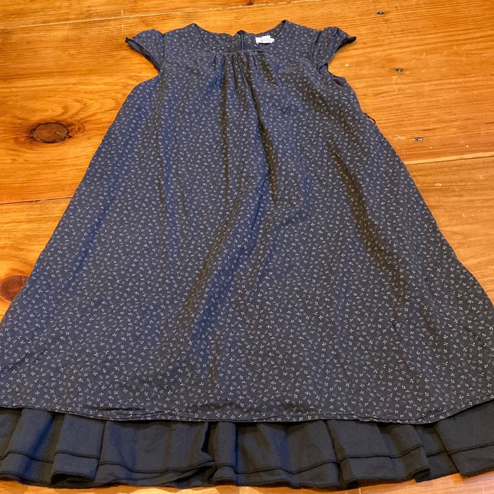 NEIGE 7 Charcoal Layered Dress Tiny Floral Print Flutter Sleeve